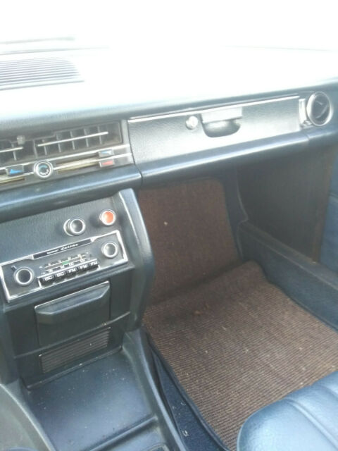 1970 Mercedes-Benz 220D - photo 7