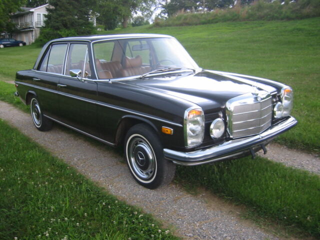 1969 Mercedes-Benz 200-Series W115 - photo 4