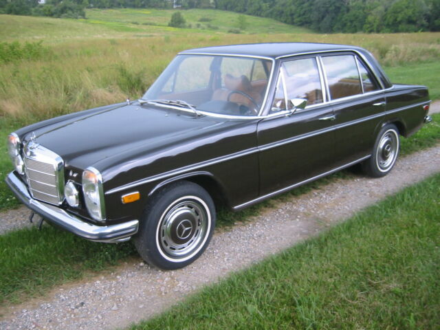 1969 Mercedes-Benz 200-Series W115 - photo 5