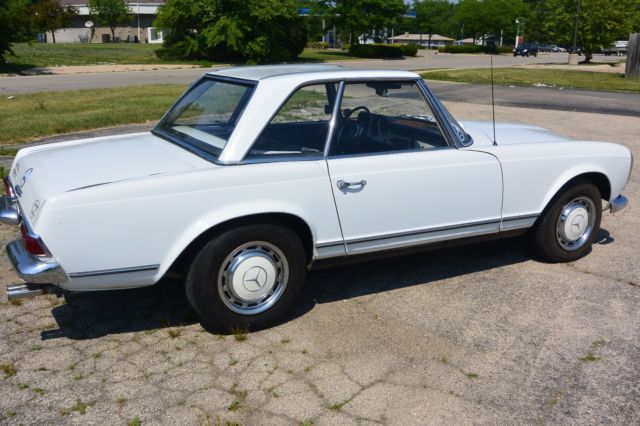 1965 Mercedes-Benz 200-Series - photo 4