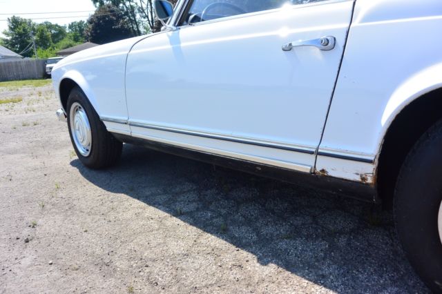 1965 Mercedes-Benz 200-Series - photo 8