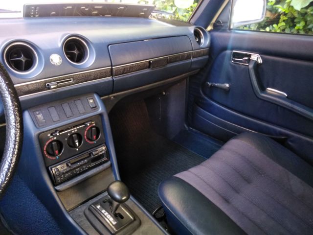 1981 Mercedes-Benz 200-Series 4-doors - photo 9
