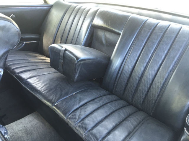1968 Mercedes-Benz 200-Series Coupe - photo 13