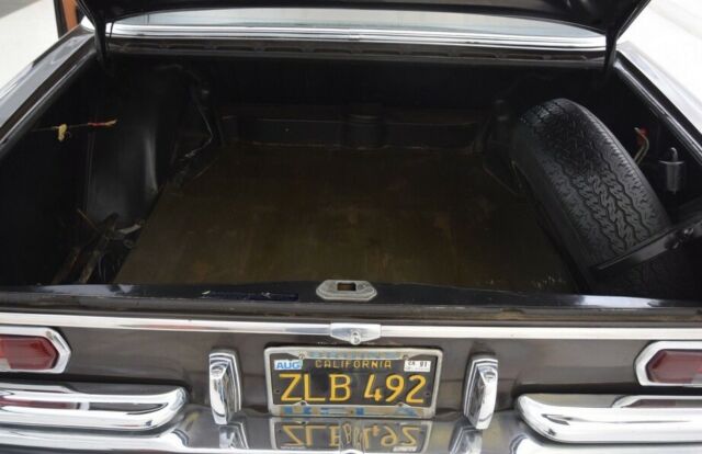 1969 Mercedes-Benz 200-Series - photo 7