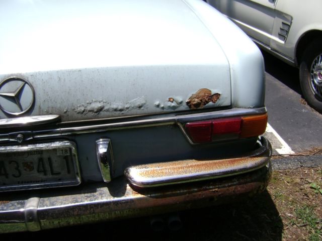 1968 Mercedes-Benz 200-Series Coupe - photo 9