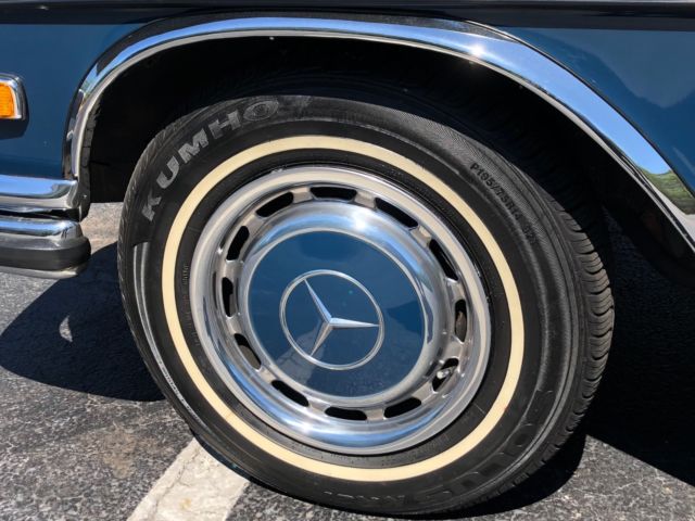 1972 Mercedes-Benz 200-Series - photo 12
