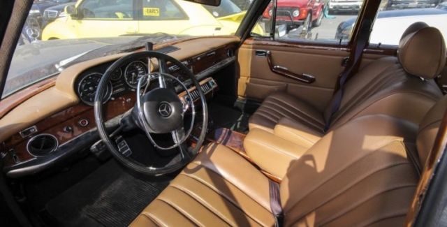 1969 Mercedes-Benz 200-Series Base - photo 9