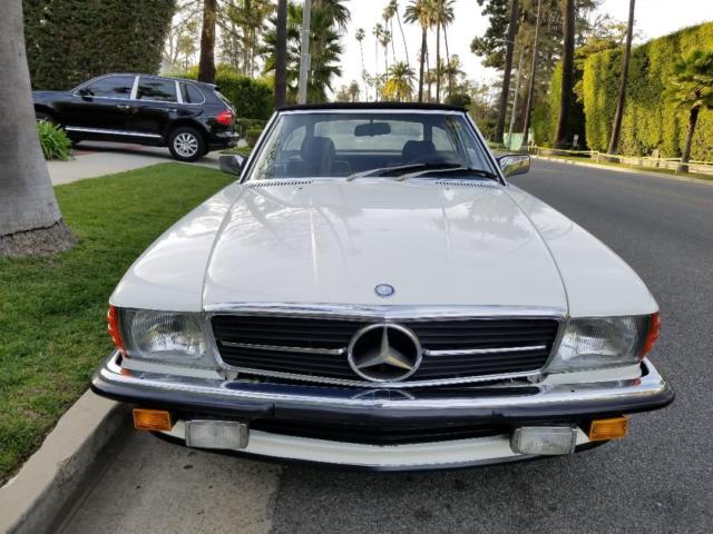 Mercedes Benz 280SL 280 SL R107 W107 5 SPEED Manual Roadster 1984 Mercedes-Benz SL-Class 280SL