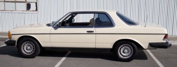 1982 Mercedes-Benz 300-Series Base Coupe 2 Door - photo 2