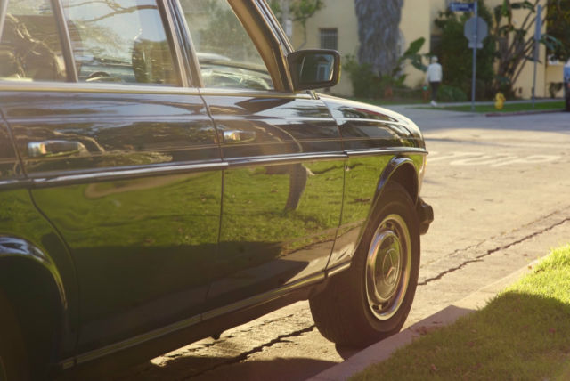 1985 Mercedes-Benz 300-Series - photo 2
