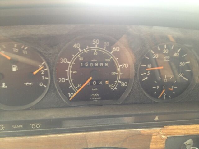 1982 Mercedes-Benz 300-Series - photo 12