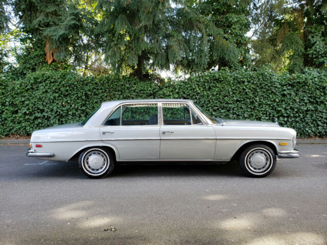 1971 Mercedes-Benz 300-Series - photo 2