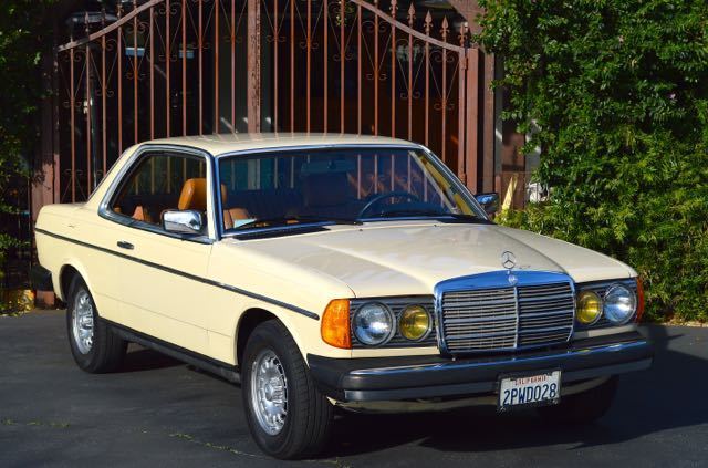 1983 Mercedes-Benz 300-Series 2 door coupe