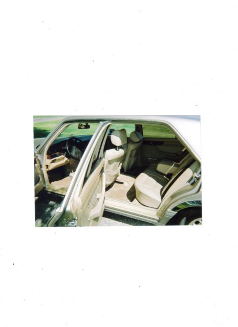 1990 Mercedes-Benz 300-Series 4 door sedan - photo 4