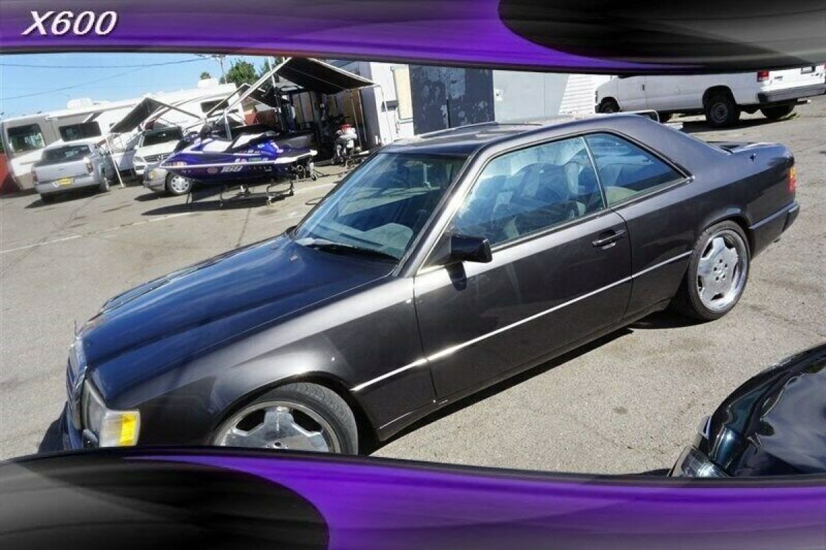 Mercedes-Benz 300-Series Black with 122,868 Miles, for sale! 1988 Mercedes-Benz 300-Series 300CE