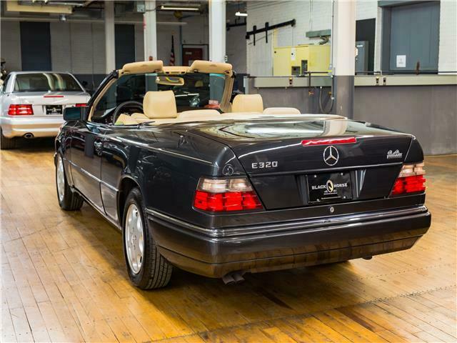 1994 Mercedes-Benz 300-Series -- - photo 7