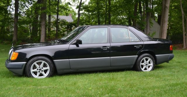 1993 Mercedes-Benz 300-Series 300D - photo 9
