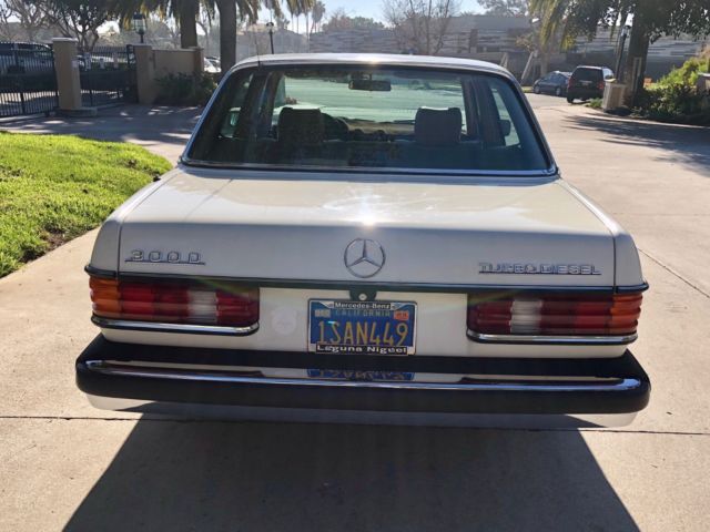 1985 Mercedes-Benz 300-Series - photo 5