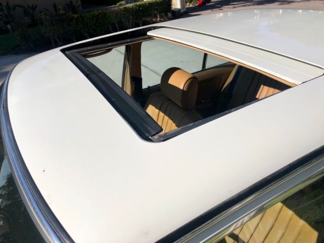 1985 Mercedes-Benz 300-Series - photo 7