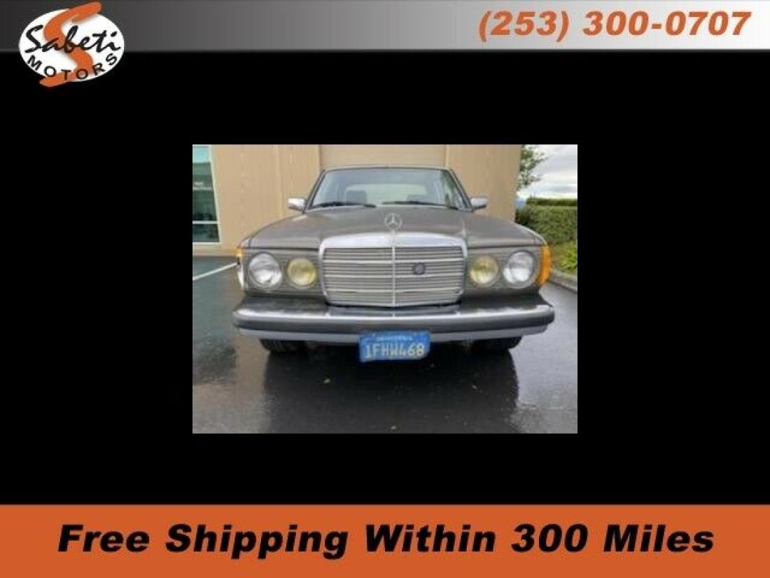 Mercedes-Benz 300 with 375,033 Miles available now! 1983 Mercedes-Benz 300-Series TURBO DIESEL