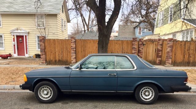 1984 Mercedes-Benz 300-Series - photo 3