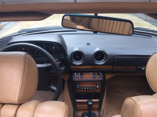 1982 Mercedes-Benz 300-Series - photo 8