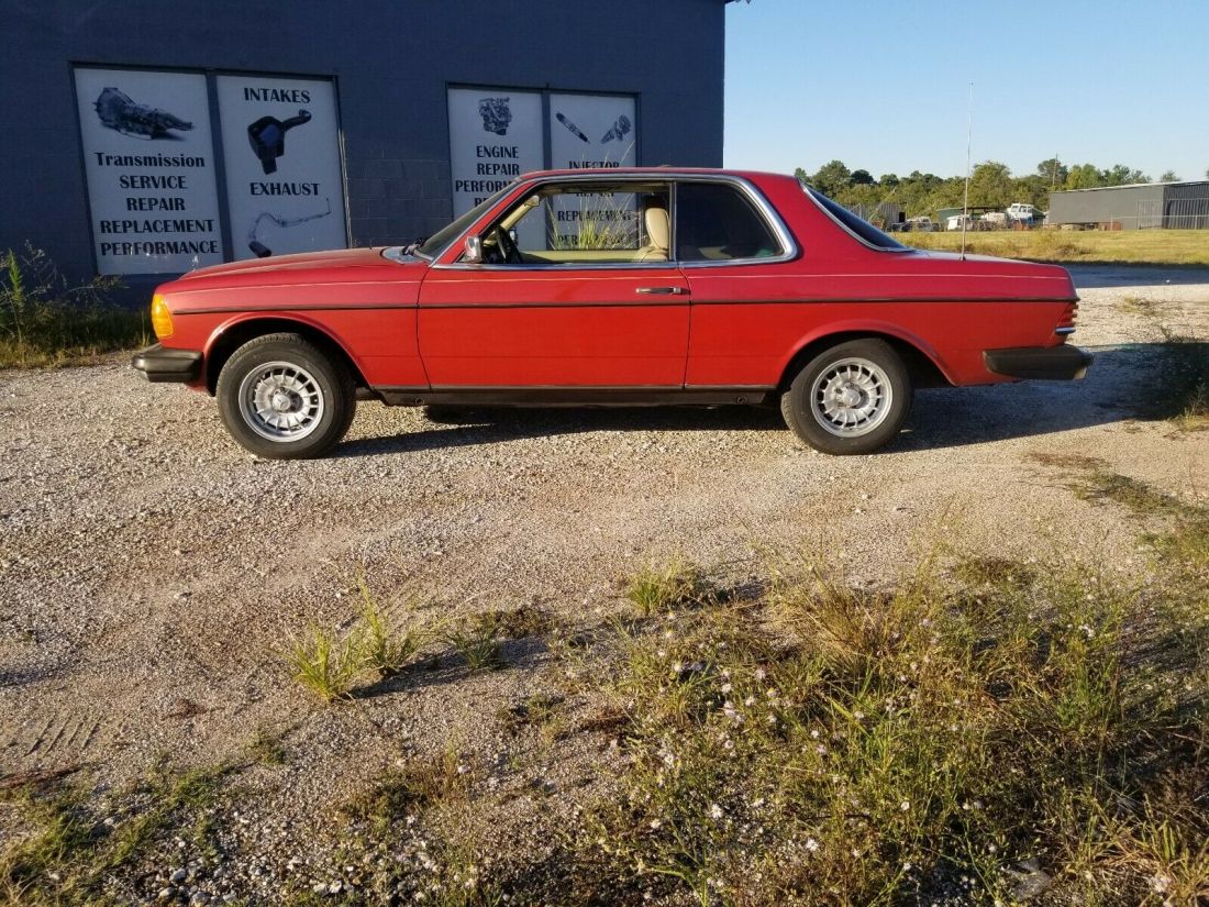 Mercedes-Benz 300CD, Incredibly Nice Condition 1978 Mercedes-Benz 300-Series