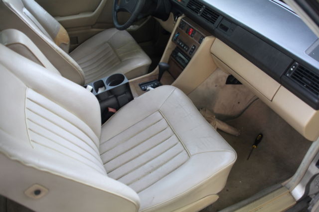 1988 Mercedes-Benz C-Class coupe - photo 8