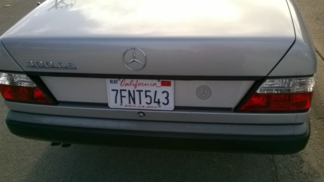 1988 Mercedes-Benz 300-Series CE - photo 2