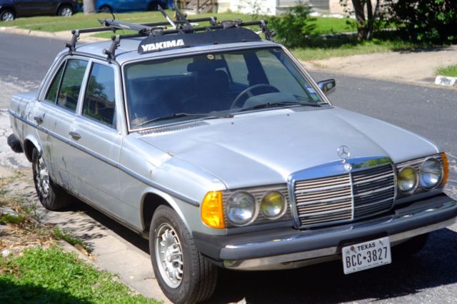 1982 Mercedes-Benz 300-Series - photo 10