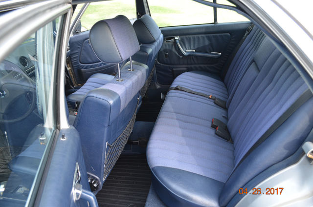 1981 Mercedes-Benz 300-Series Euro W123 - photo 8