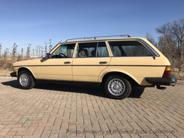 1983 Mercedes-Benz 300-Series 300TD - photo 4