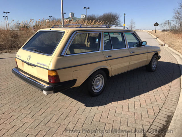 1983 Mercedes-Benz 300-Series 300TD - photo 8