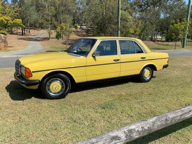 Mercedes Benz 300D Low kms Diesel 1979 Mercedes-Benz 300-Series 300D