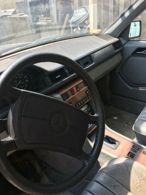 1987 Mercedes-Benz 300-Series - photo 3