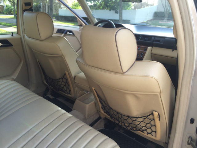1989 Mercedes-Benz 300-Series - photo 11