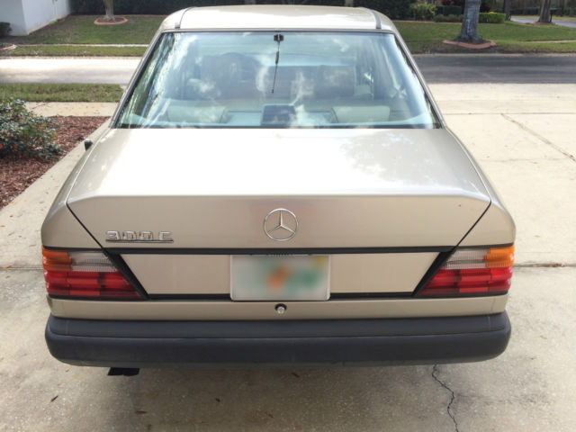 1989 Mercedes-Benz 300-Series - photo 5