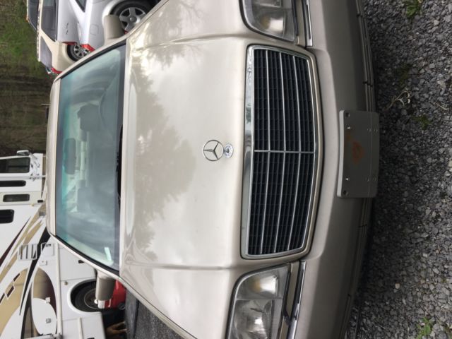1992 Mercedes-Benz 300-Series - photo 11