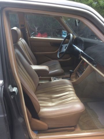 1984 Mercedes-Benz 300-Series - photo 7