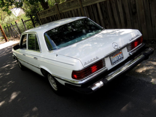 1980 Mercedes-Benz 300-Series 300SD - photo 4