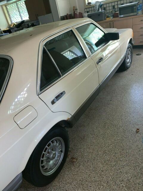 1982 Mercedes-Benz Other - photo 4