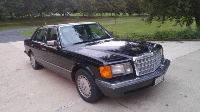 1991 Mercedes-Benz 300-Series