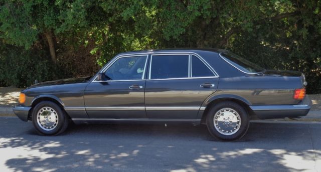 Mercedes Benz 350SDL 1990 W126 Chassis 1990 Mercedes-Benz 300-Series