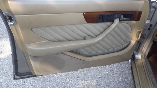 1991 Mercedes-Benz 300-Series - photo 13