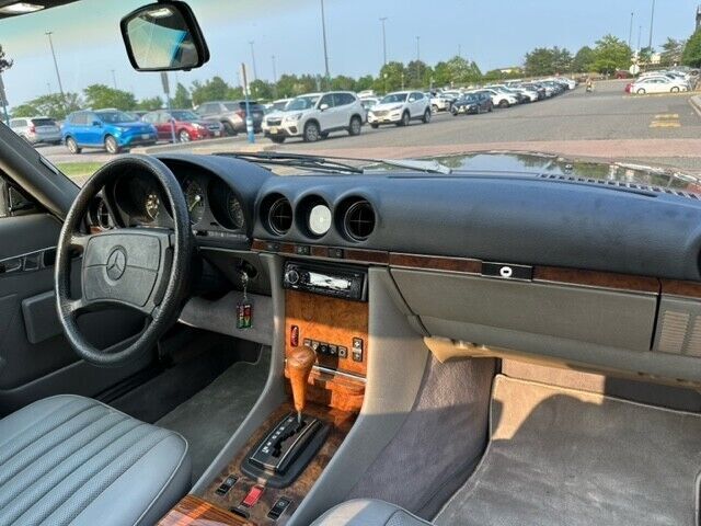 1985 Mercedes-Benz SL-Class - photo 11