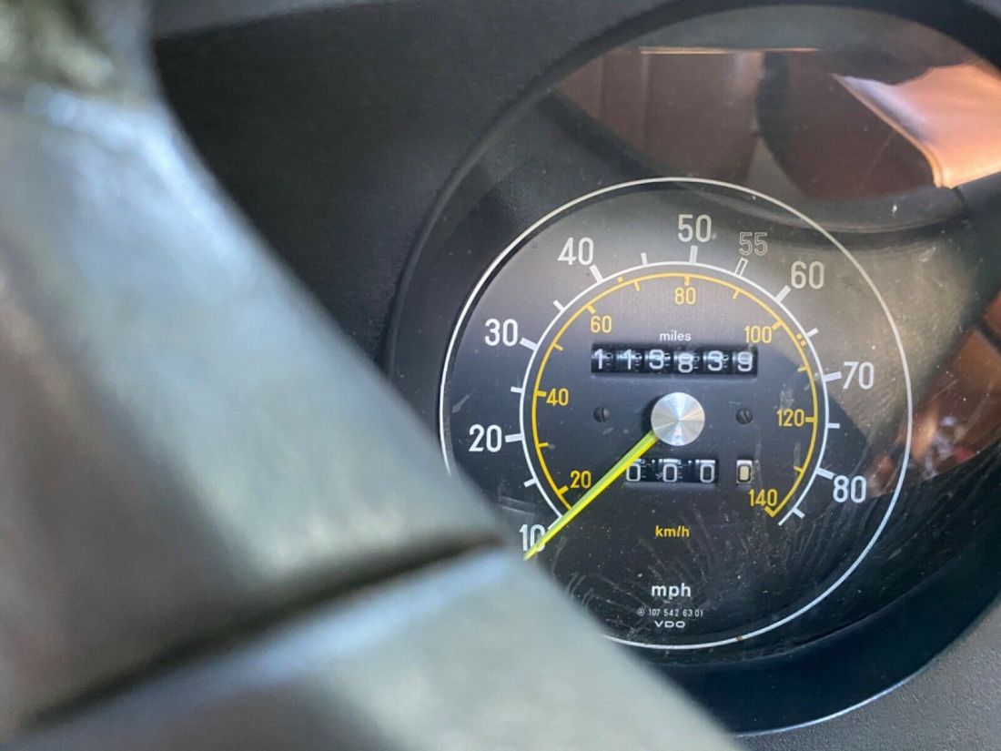 1982 Mercedes-Benz SL-Class - photo 8