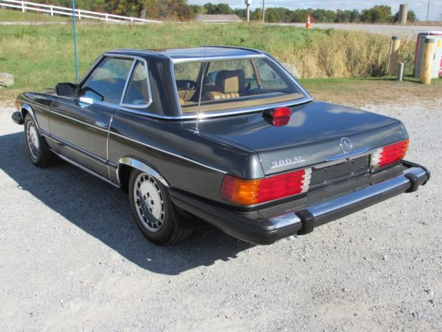 1982 Mercedes-Benz SL-Class - photo 3