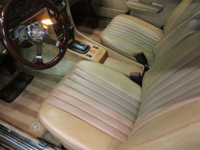 1982 Mercedes-Benz SL-Class - photo 8