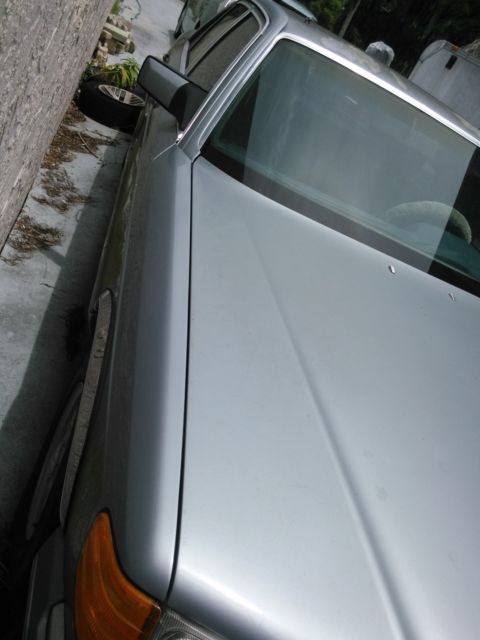 1984 Mercedes-Benz 300-Series SE - photo 6