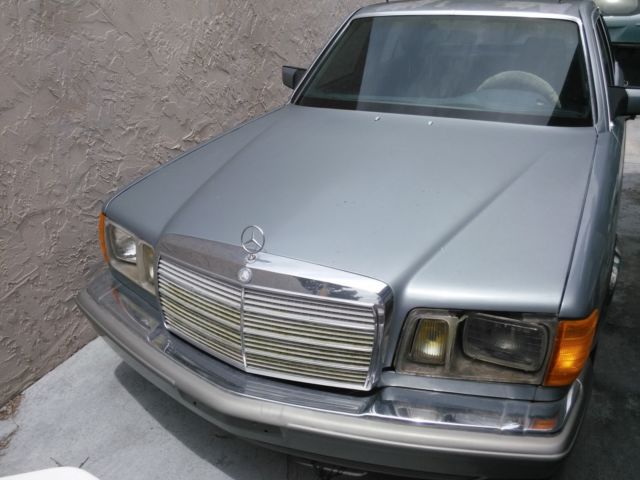 Mercedes-Benz 380SE 1984 4 door sedan; E-mailed offers will be considered 1984 Mercedes-Benz 300-Series SE